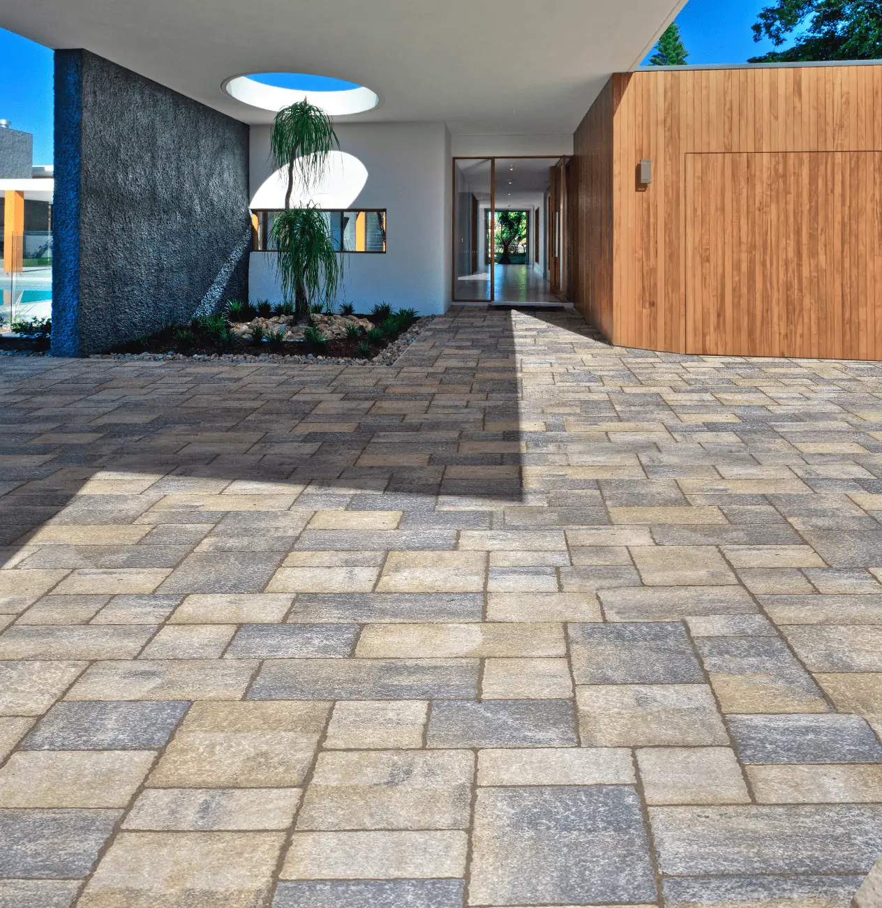 ORIZZONTI Stone outdoor floor tiles By FAVARO1